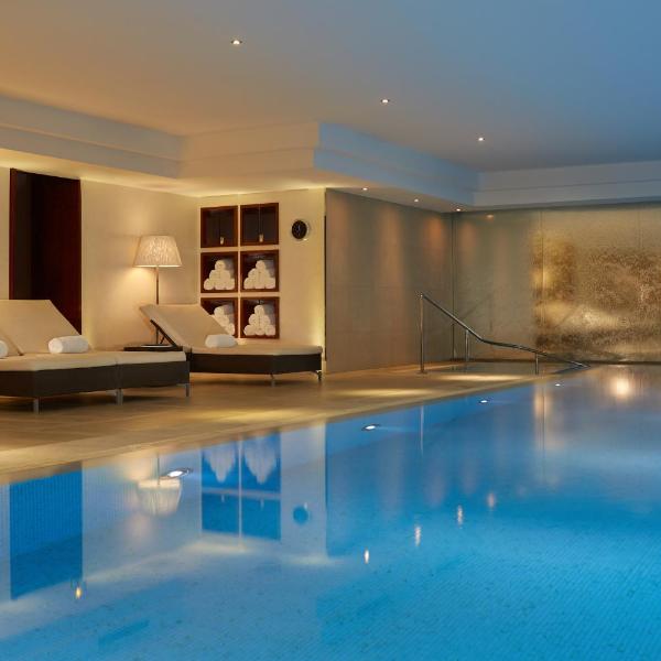 Majestic Hotel Spa - Champs Elysées, Париж