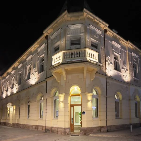 Hotel Beograd, hotel di Čačak
