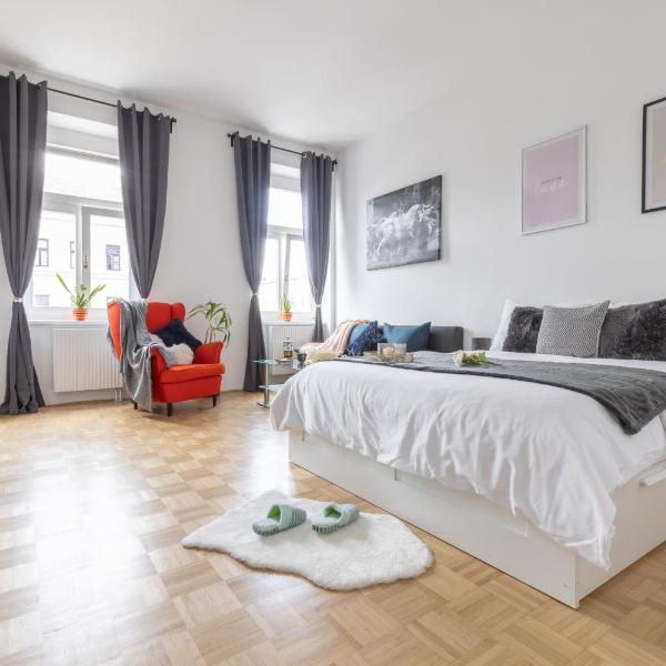 Yeshello Vienna Central Station Apartment