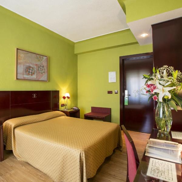 Hotel Carlos V, Granada