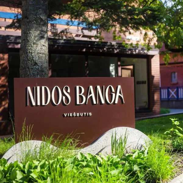 Nidos Banga: Nida şehrinde bir otel