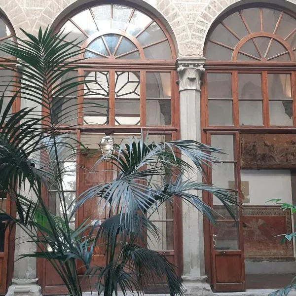 Palazzo Capponi alle Rovinate, hotel in Florence