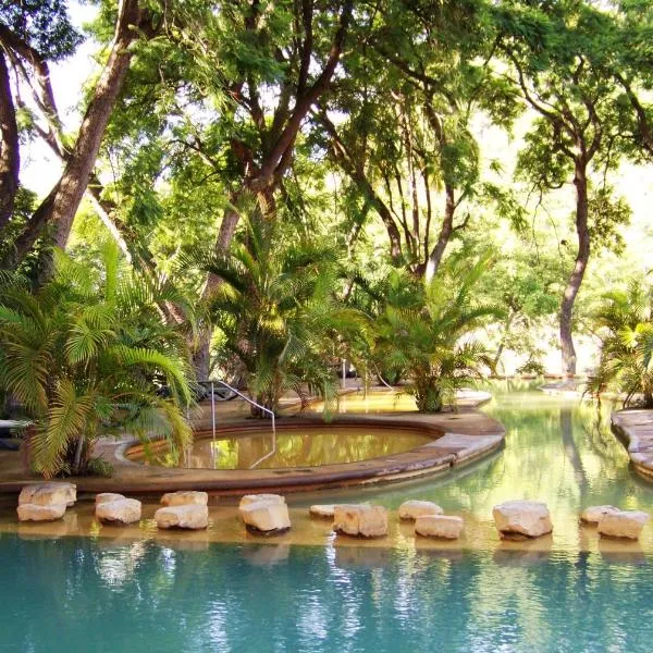 Hotel Agua Blanca, hotel v destinaci San José Purúa