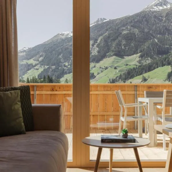 Chalets Santner, hotel di Sankt Jakob in Defereggen