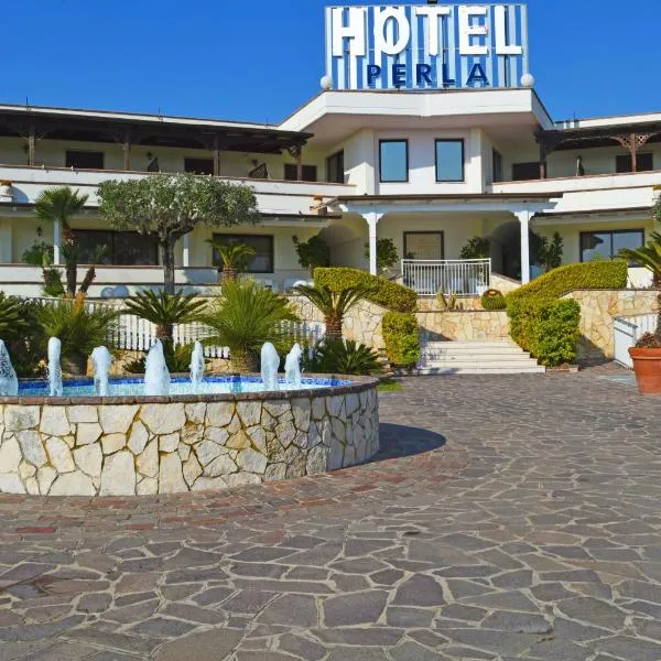 Perla Hotel & Garden, hotel em Capaccio-Paestum