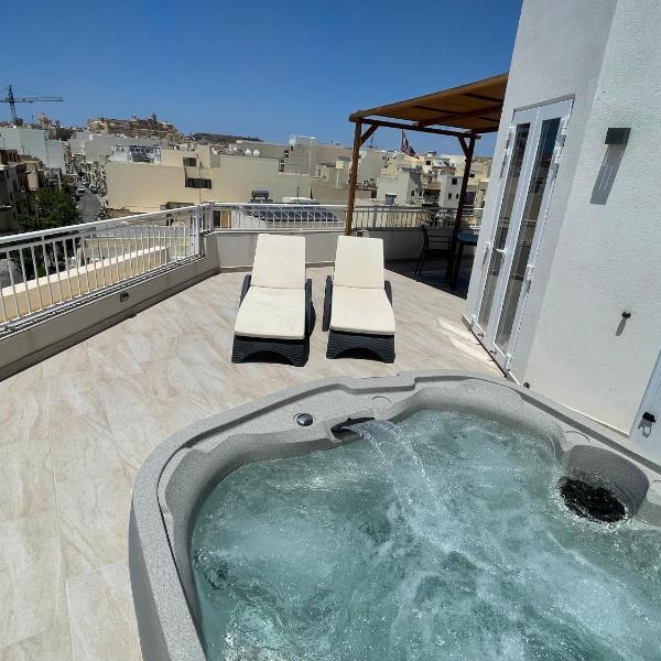 The Willows Penthouses with Jacuzzi