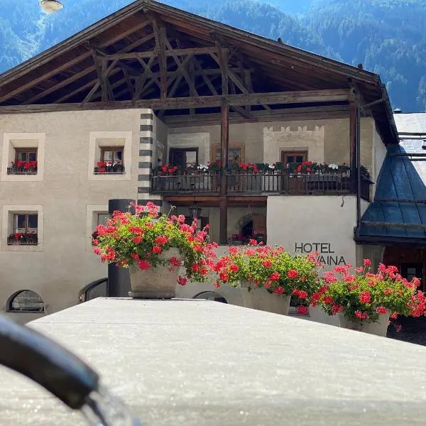 Hotel Chasa Chalavaina - Historisches Hotel des Jahres 2024, hotel v destinaci Müstair