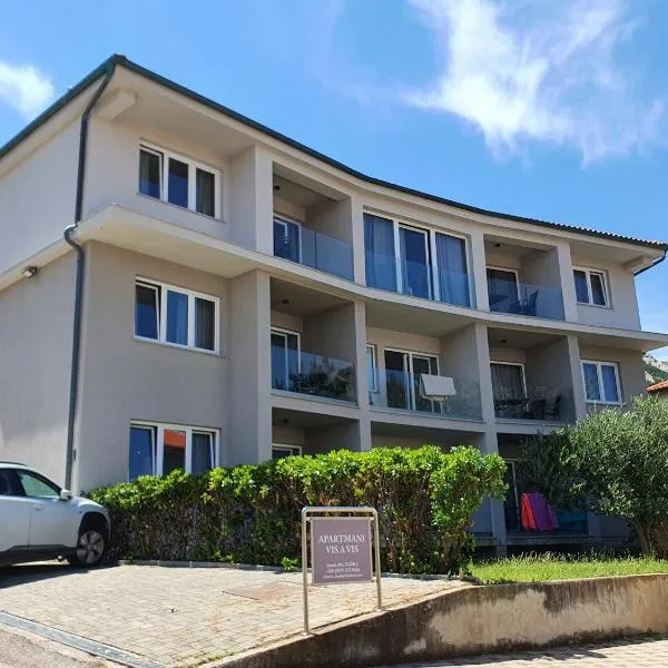 Vis a Vis Apartments, ξενοδοχείο σε Baška