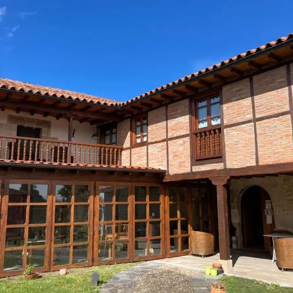 Posada La Casona de Los Güelitos, hotel en Santillana del Mar