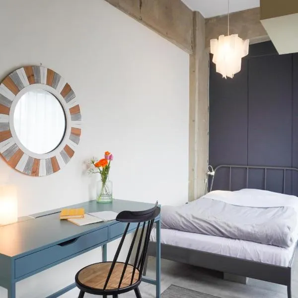 HOSTEL NINIROOM、京都市のホテル
