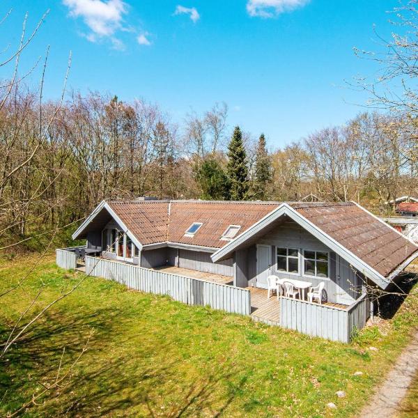 7 person holiday home in Toftlund