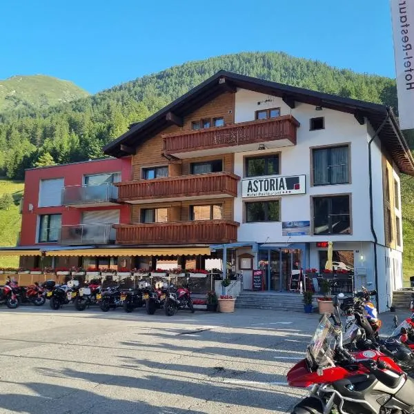 Hotel Astoria, hotel in Ulrichen