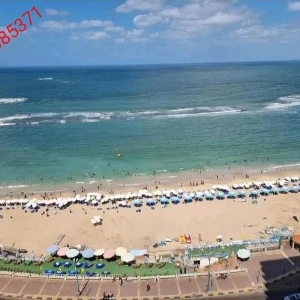 Panoramic Sea View ZAMZM Flat miami FAMILY ONLY شقة فندقية زمزم بانورما بشاطئ ميامي - الاسكندرية صف اول مباشر علي بحر - عائلات فقط, hotel v destinaci Alexandria