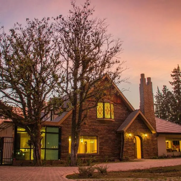 Howard Johnson Hotel Yerba Buena, hotel en Yerba Buena