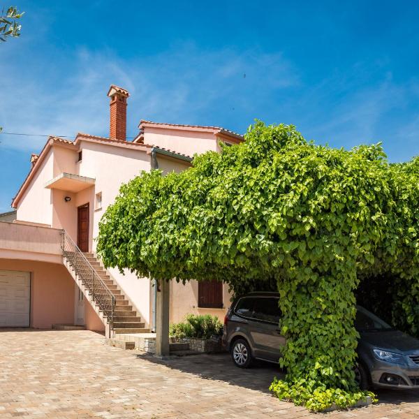 Apartment Giuliano-2 by Interhome