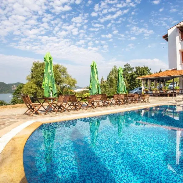 Family Hotel Saint Konstantin, hotel in Glavatartsi