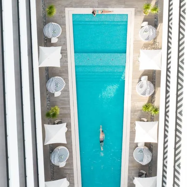Coast Boracay, hotel in Boracay