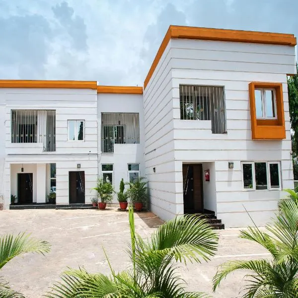 Orange Roof Lodge, hotel em Abuja
