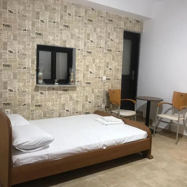 Zmarias 2, Hotel in Perakhórion