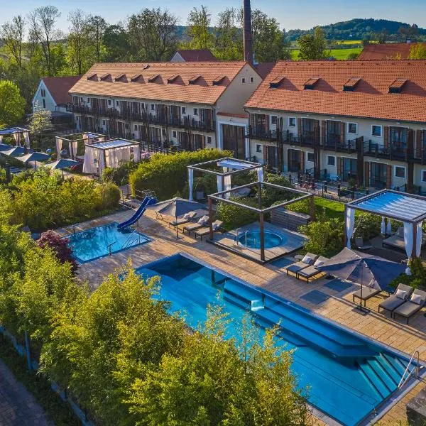 Resort Čapí Hnízdo, hotel i Olbramovice