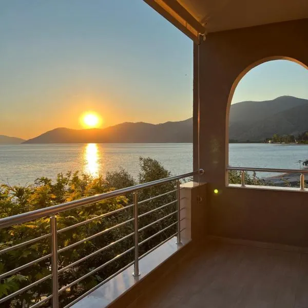 Mangata Seaside Hotel, ξενοδοχείο στις Ροβιές