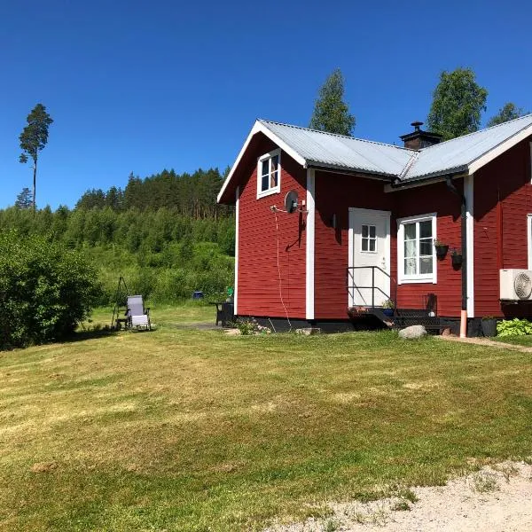 Trevlig stuga nära Hovfjället, hotel v destinaci Torsby