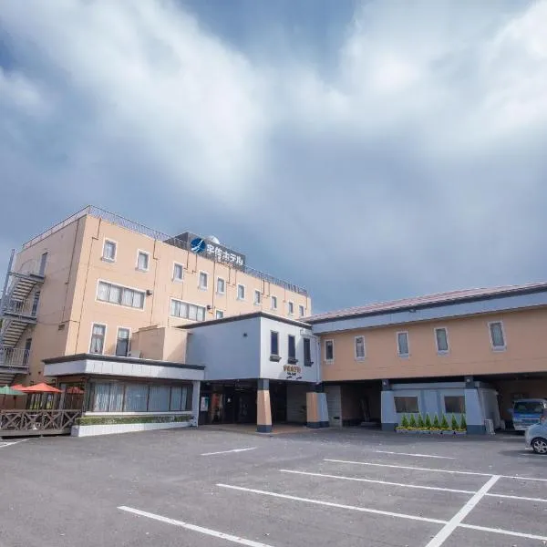 Usa Hotel Riverside, hôtel à Usa