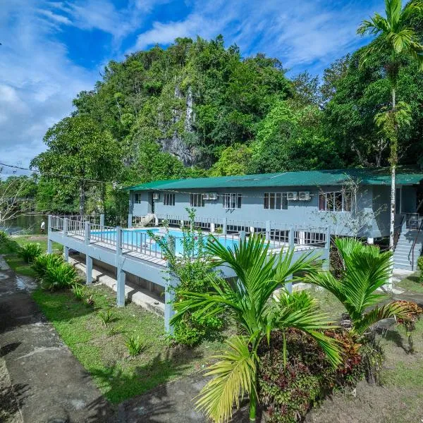 Benarat Lodge, hotel in Mulu