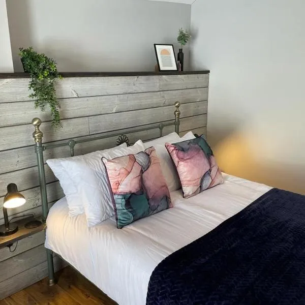 Stunning 1 bedroom Flat in The Mumbles, hotel i The Mumbles