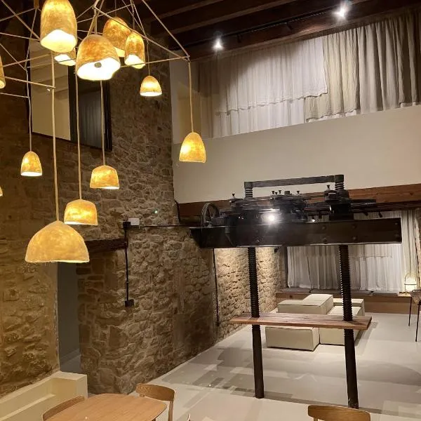 Casa ROBLA, Hotel in Elvillar