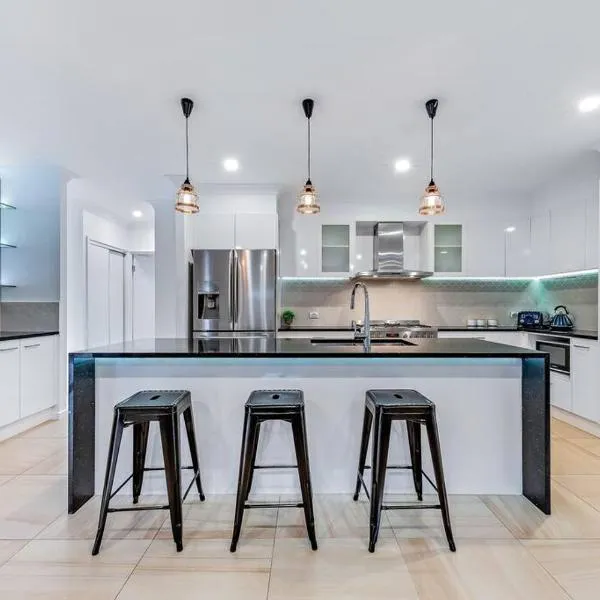 Airlie Beach Home, hotel in Airlie Beach