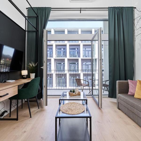 Airport Studio Zarembowicza by Noclegi Renters, Wrocław