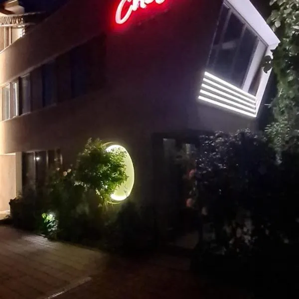La Cristina, hotel v destinaci Slatina