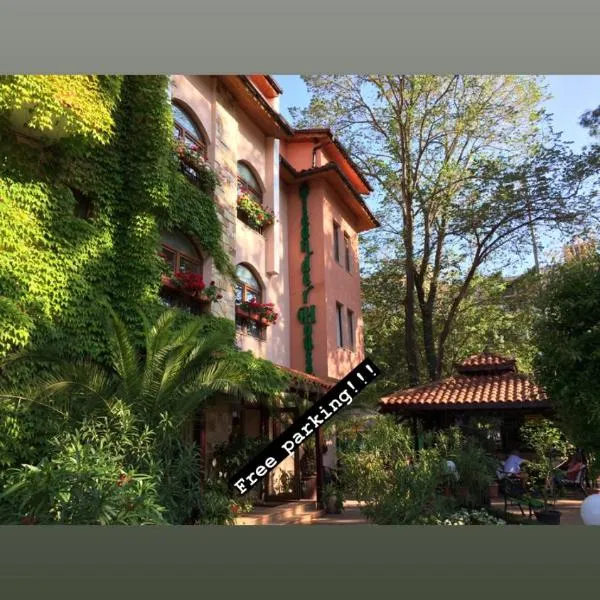 Oleander House and Tennis Club, hotel in Sunny Beach