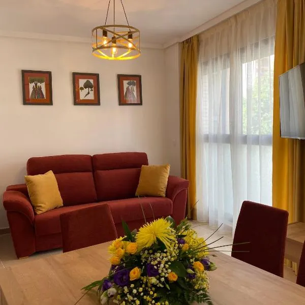 PLAZAMAYOR, hotel in Calpe