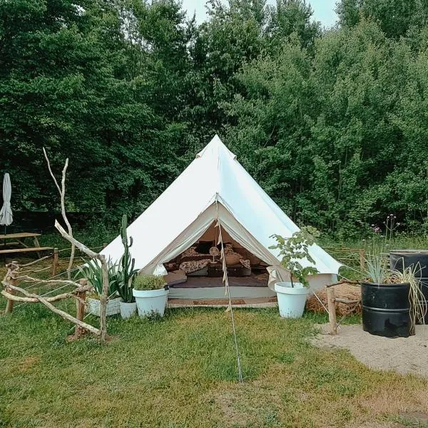 Wilcze Pole - tu odpoczniesz od świata, hotel in Postomino