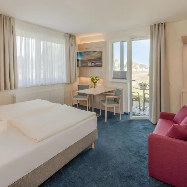 Inselhof Vineta، فندق في زيمبين