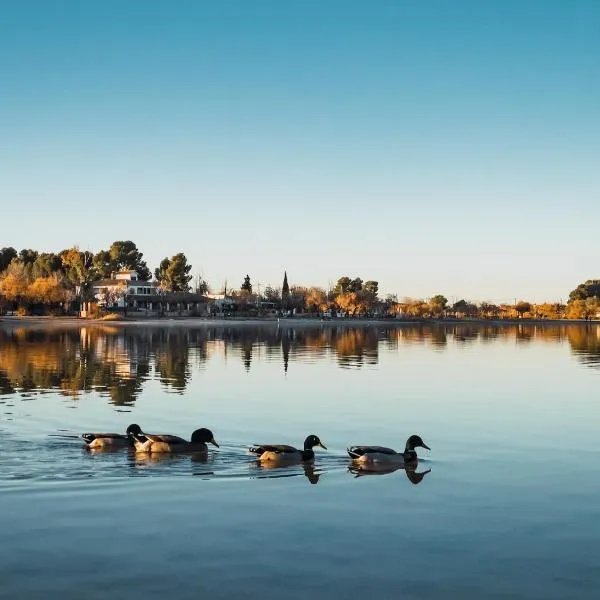 Casa Rural Santa Elena, hotel v destinaci Villafranca de los Caballeros