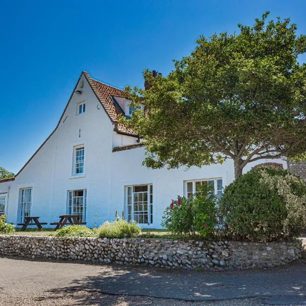 The Manor Coastal Hotel & Inn, Blakeney - The Coaching Inn Group, hotel in Blakeney