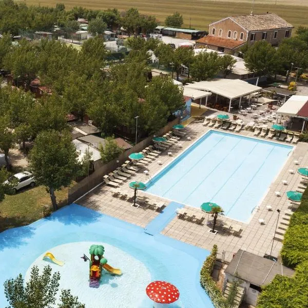 Camping Classe Village, hotel v destinaci Lido di Dante
