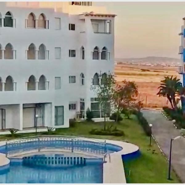 TANGER/ASILAH: APPART 50m2 FACE MER ET PISCINES, 5 PLACES, TOUT ÉQUIPÉ+WIFI+CLIM