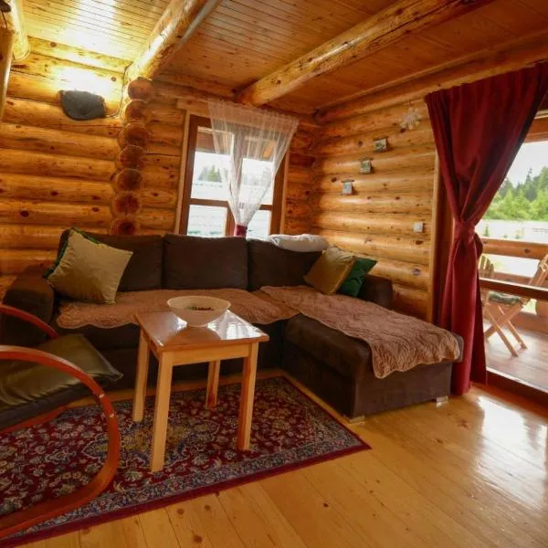 Milanova koliba Zlatar，位于新瓦罗什的酒店