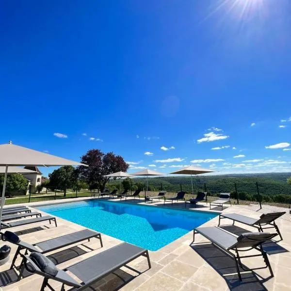 Hôtel Les Vieilles Tours Rocamadour – hotel w mieście Rocamadour