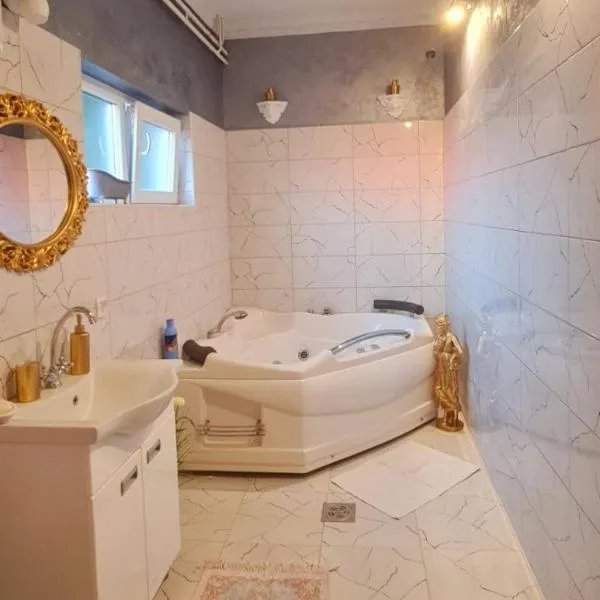 Aprtmani "M" br4, hotel in Topola