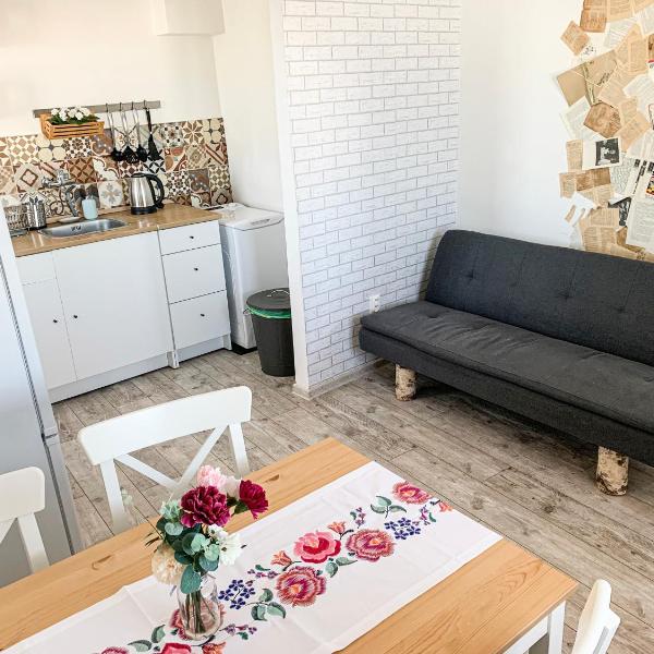 Charming Old Town Apartment with AC in Bratislava, Bratysława