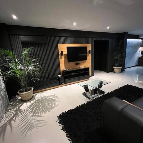 Hermoso departamento de dos habitaciones, ξενοδοχείο σε Tarija