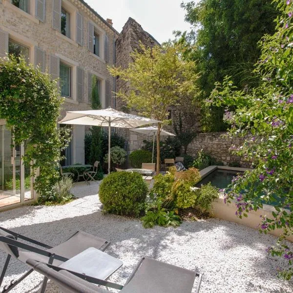N15 - Les Confidences - Chambres d'hôtes, hotel in Avignon