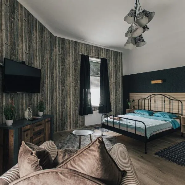 Apartments and Rooms Palmers Lodge, hotel in Zagreb