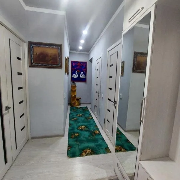 Downtown Homestay, hotel i Bisjkek