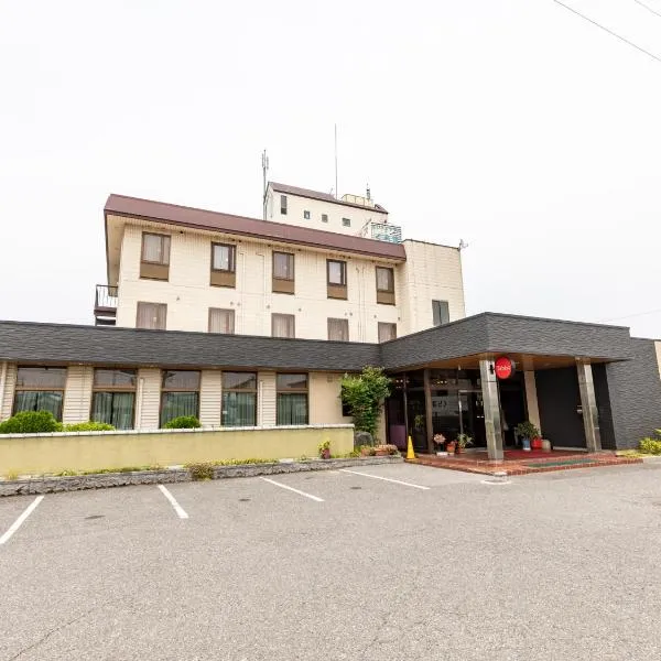 Tabist Hotel Kurama Hikone, hotel in Takamiya